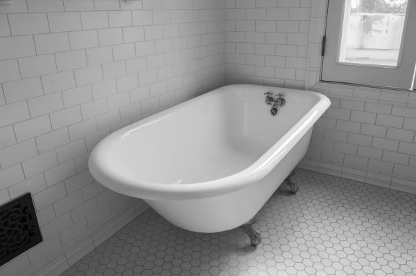 Cost of Cast Iron Tub Installation in Kansas City